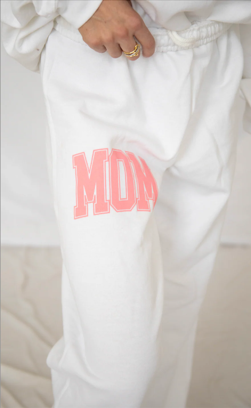 friday + saturday: classic mom sweatpants - pink - Image 2